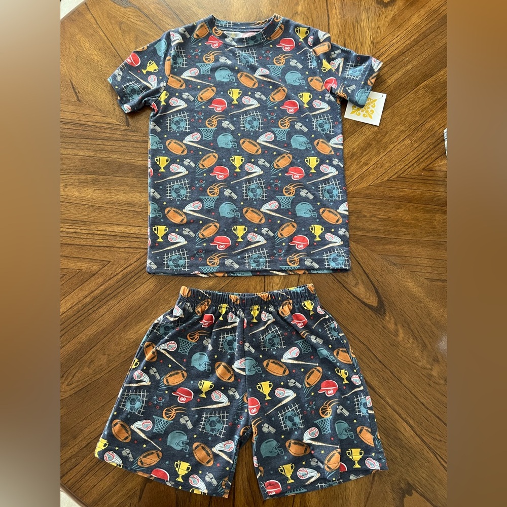 Jane Marie Kids Sports Star Pajama Set, NWT, size XS (3T-4T)